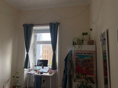 Room Fortrose Street in Glasgow