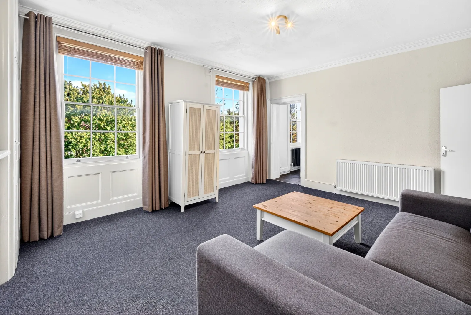 Flat Highbury Park in Greater London