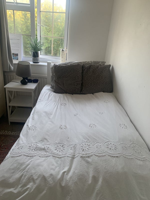 Room Rushleigh Green in East Hertfordshire
