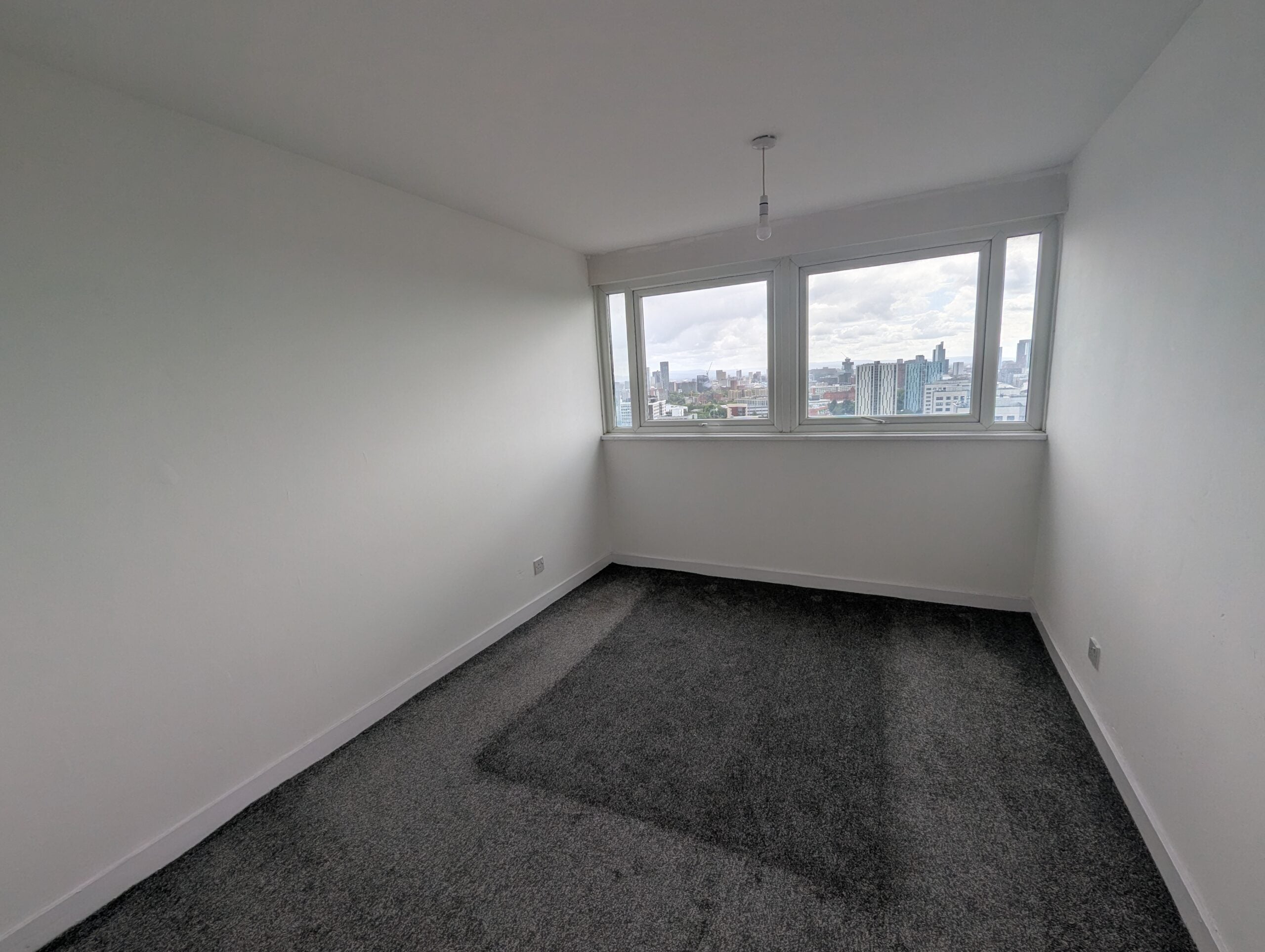 Flat Briar Hill Way in Salford