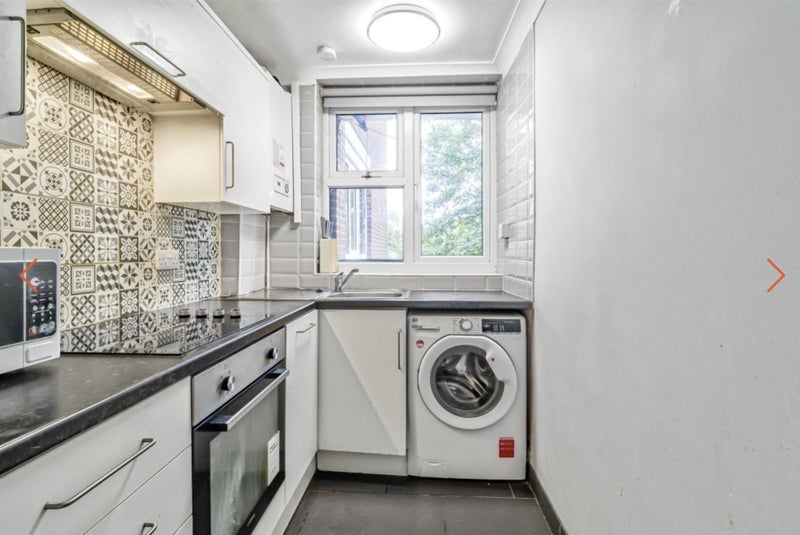 Flat Stockwell Gardens in Greater London