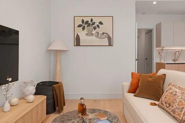 Flat Camden High Street in Greater London