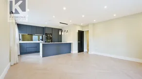 Flat Stoneleigh Park Road in Epsom and Ewell