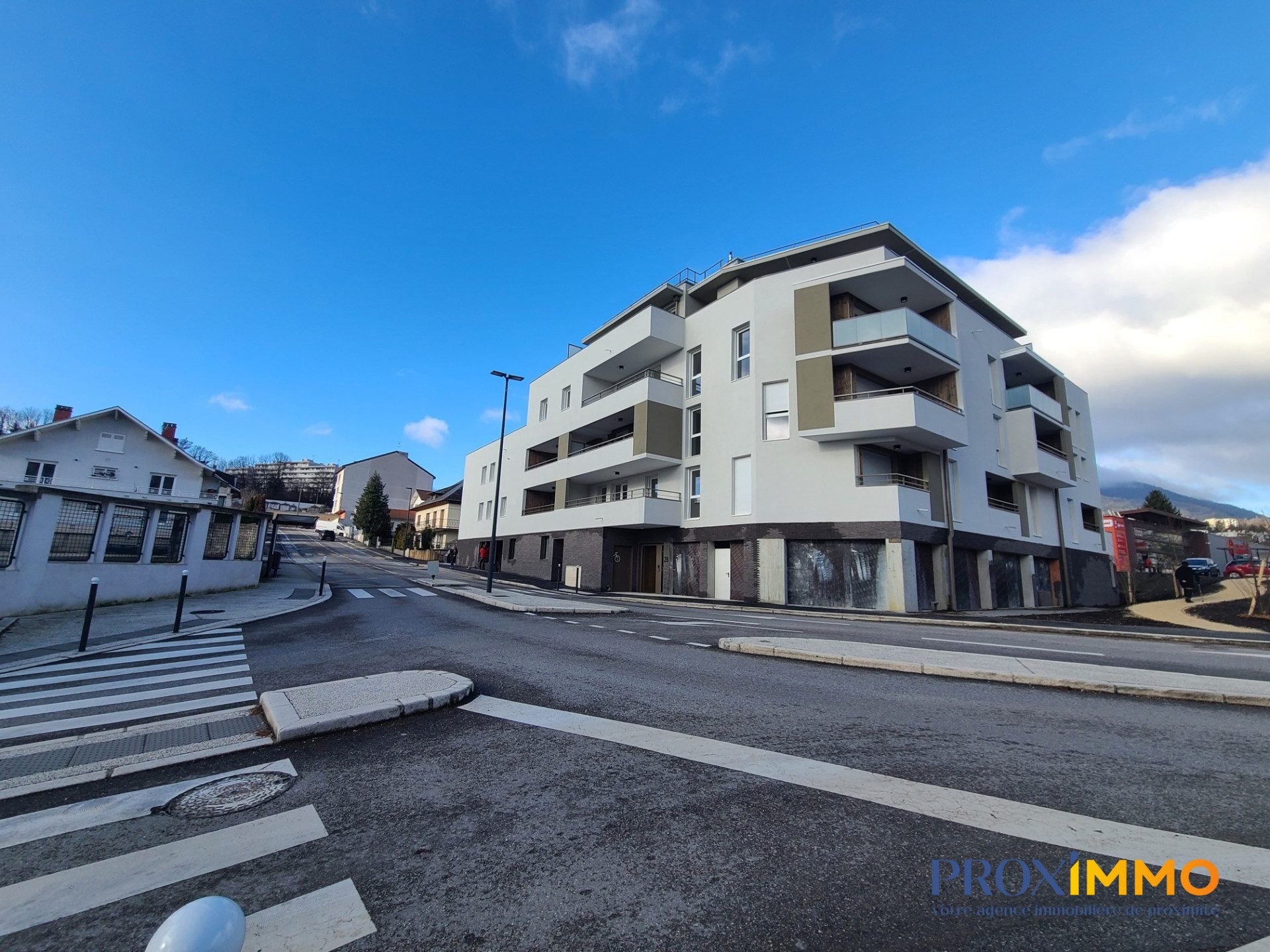 Flat Rue Adjudant Eric Terrier in Voiron