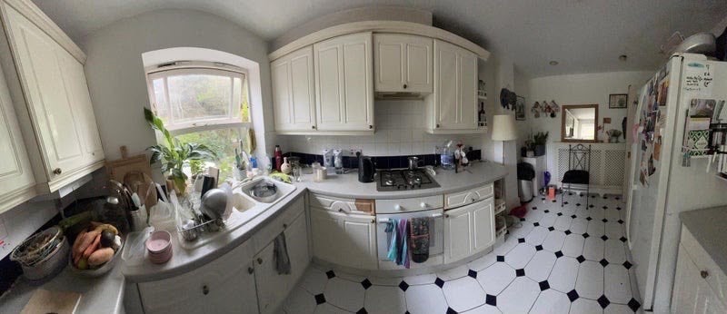 Room Stapleton Road in Greater London