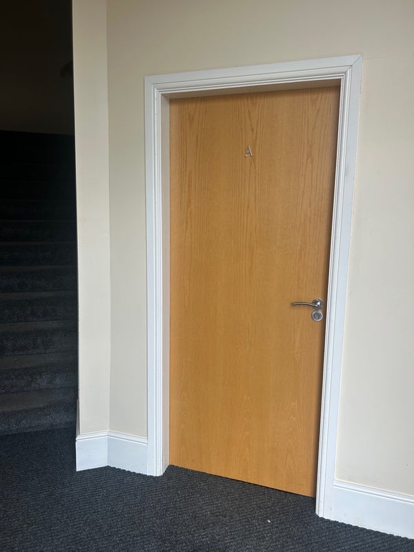 Room Ancrum Street in Newcastle upon Tyne