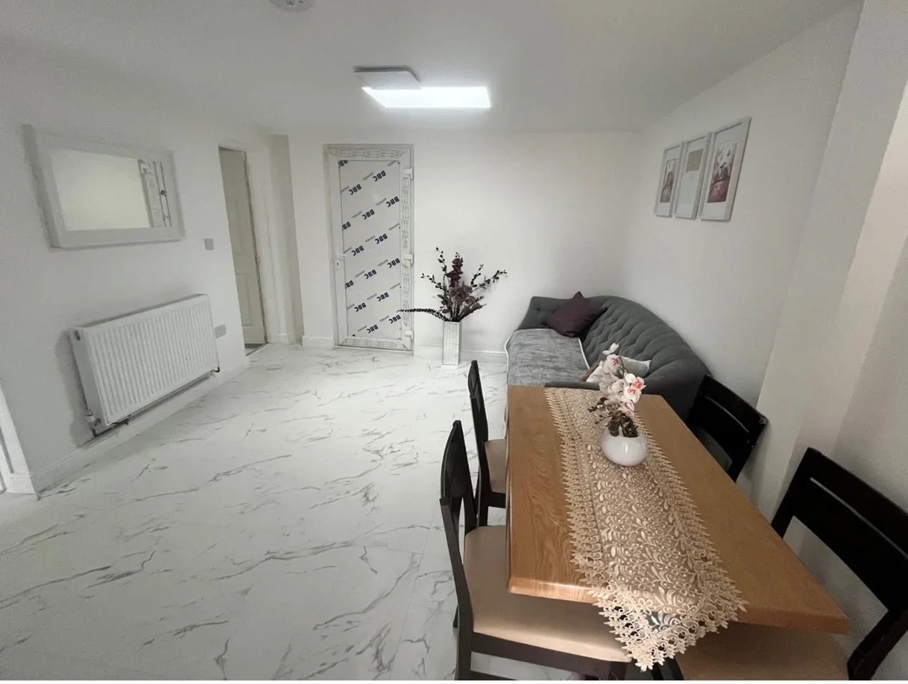 Flat Brabazon Road in Greater London