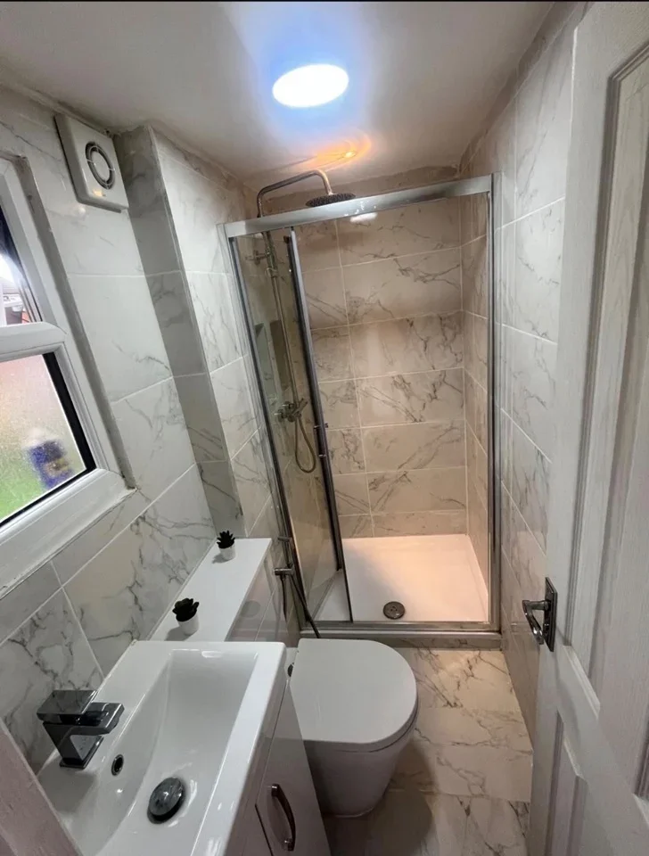 Flat Brabazon Road in Greater London