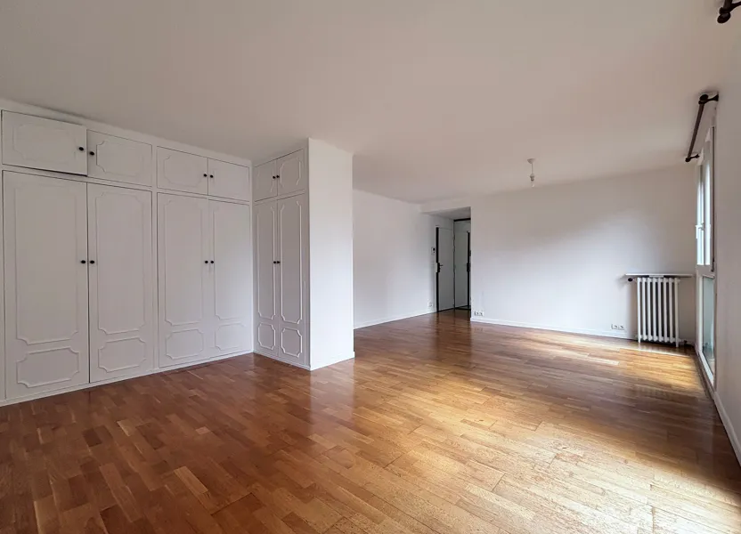 Appartement Rue du Moulin Vert à Paris