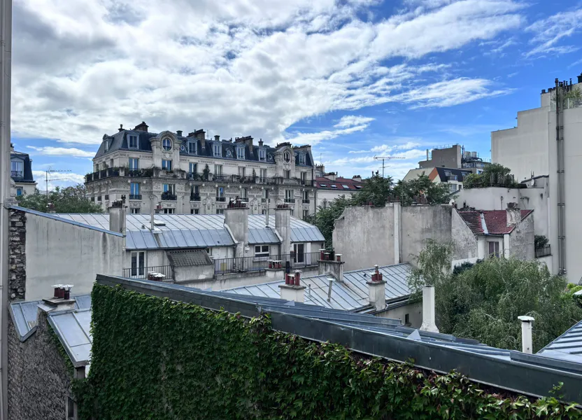 Appartement Rue du Moulin Vert à Paris