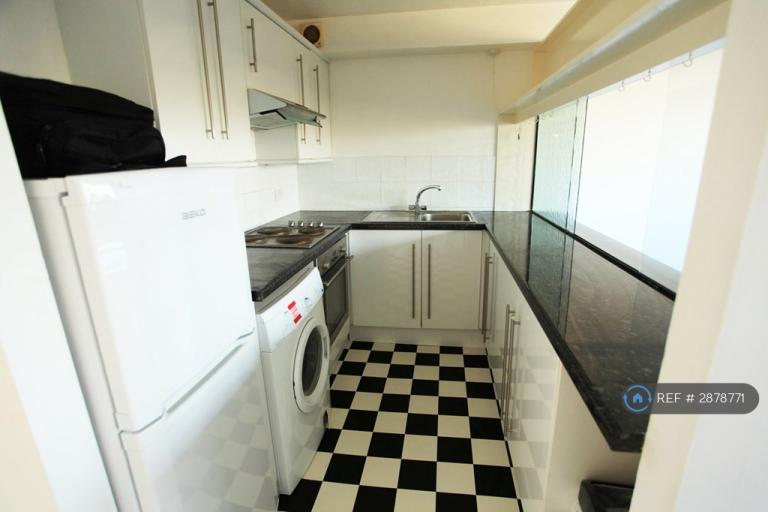 Flat Offham Road in Lewes