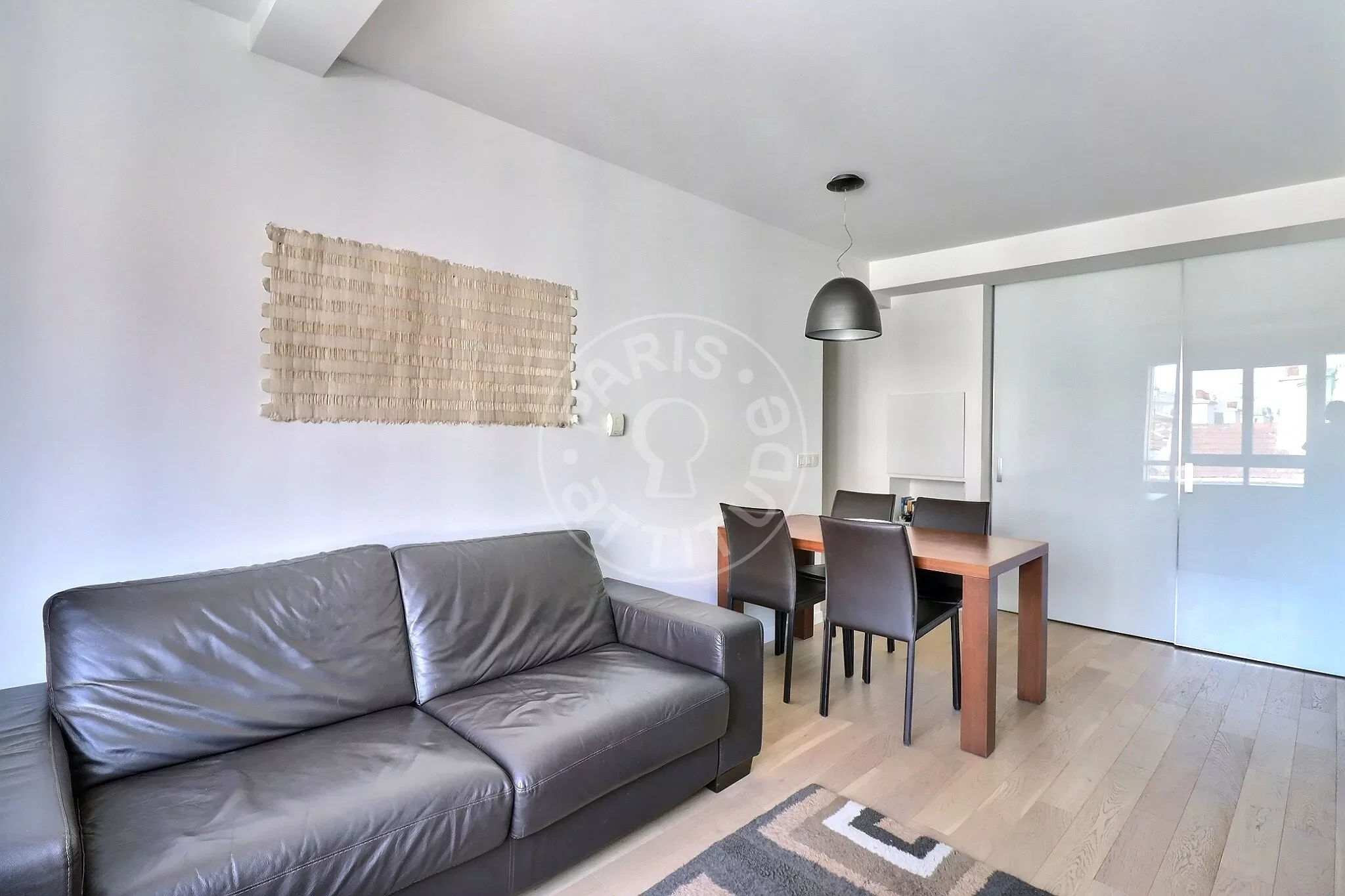 Appartement Rue des Taillandiers à Paris