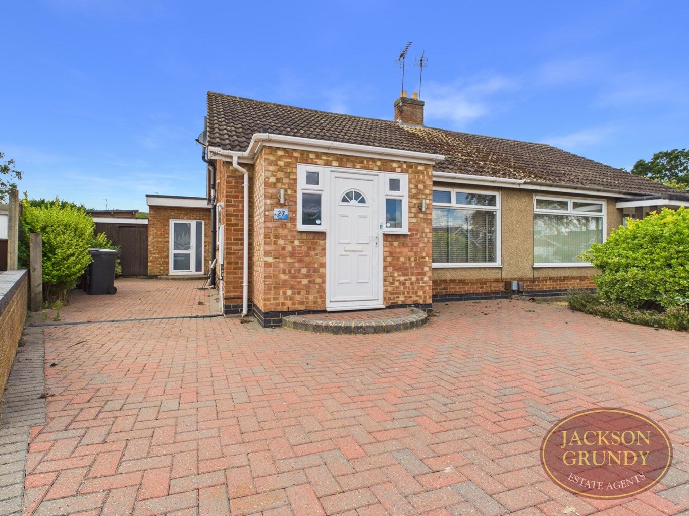 House Gayhurst Close in Northampton