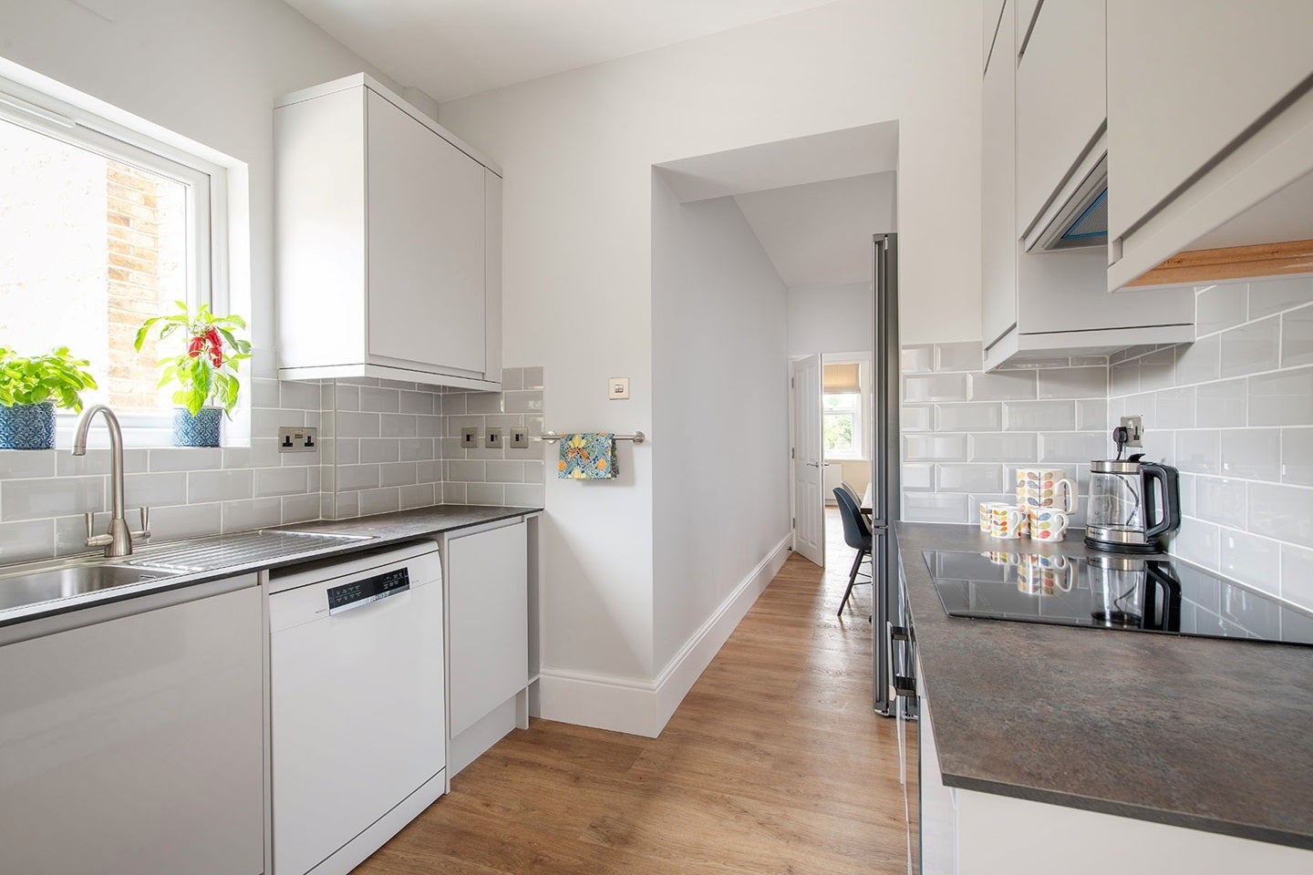 Flat Heathfield Square in Greater London