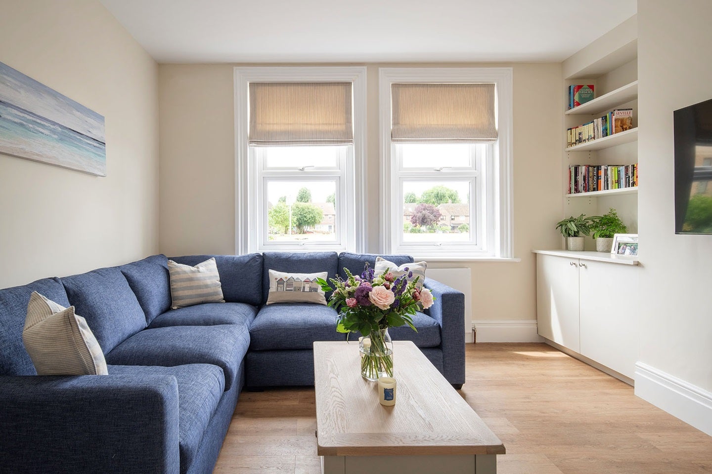 Flat Heathfield Square in Greater London