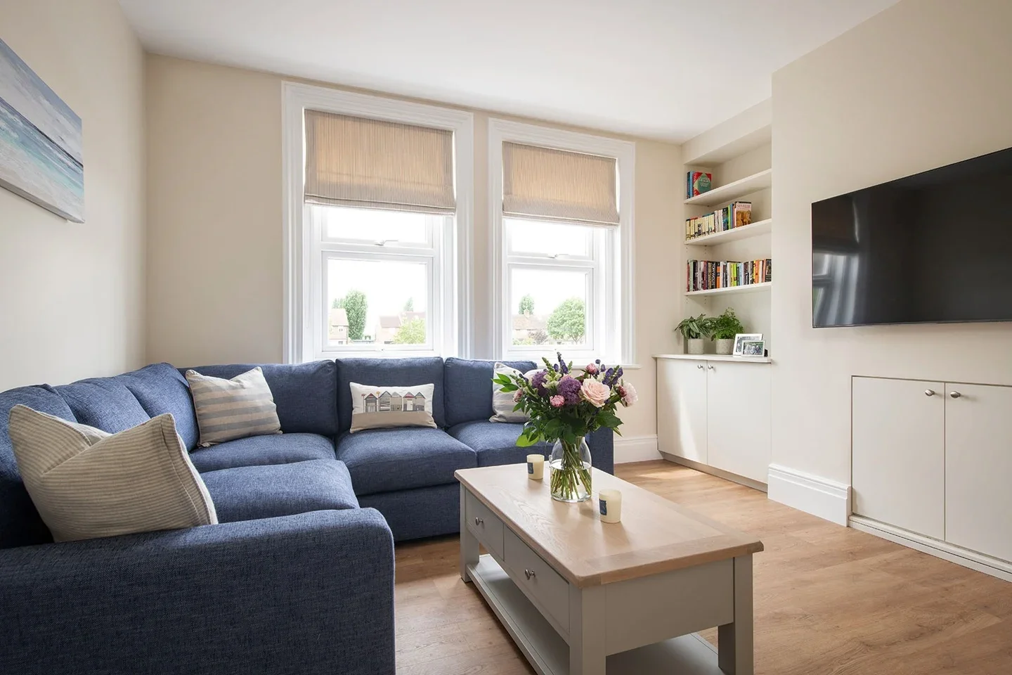 Flat Heathfield Square in Greater London