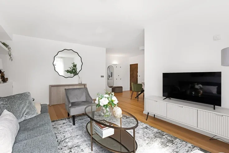 Flat Chepstow Villas in Greater London