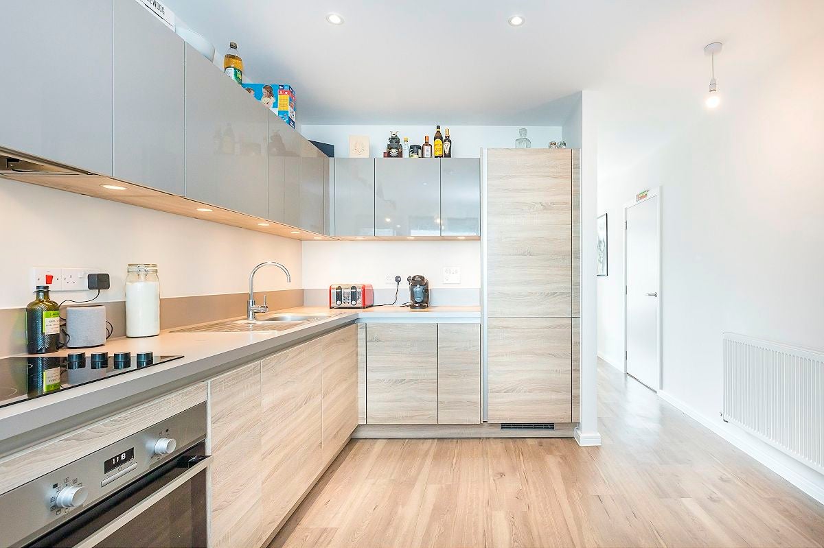 Flat Newham Way in Greater London