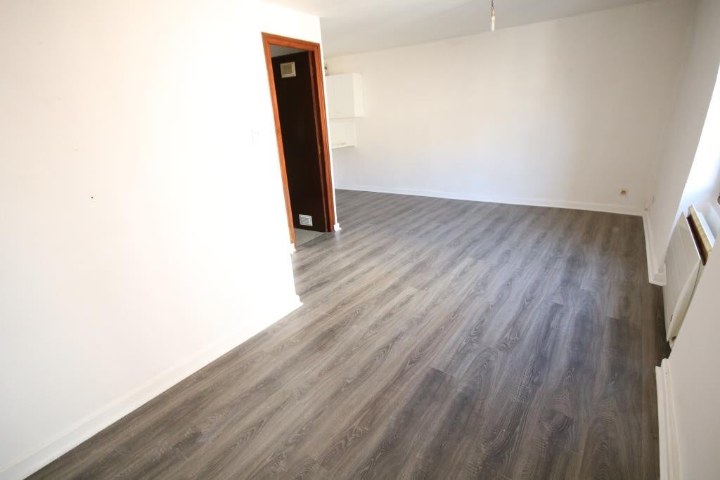 Flat Rue Pierre Berthier in Villefranche-sur-Saône
