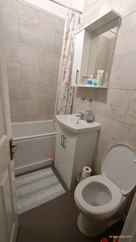 Room Riverview Park in Greater London