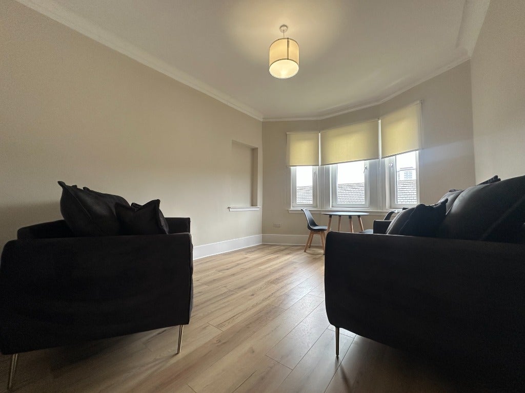 Flat George Street in Paisley