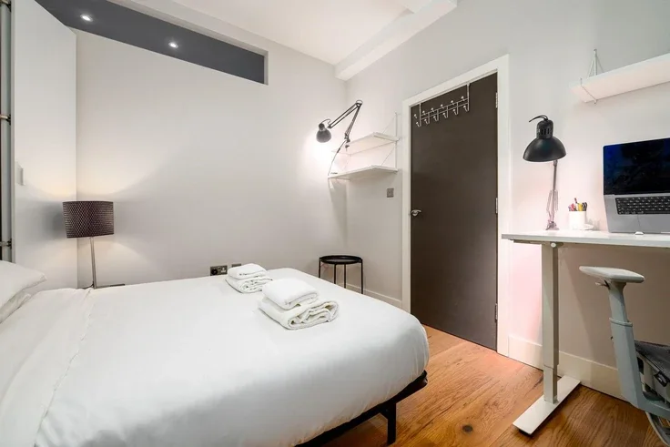 Flat Wilmer Place in Greater London