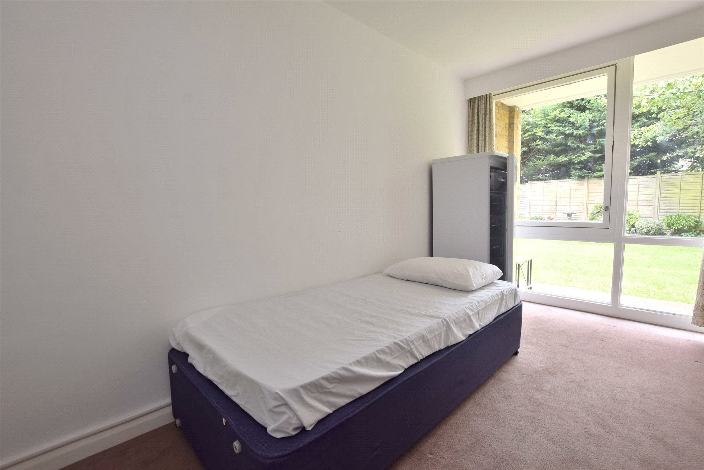 Flat Wykeham Crescent in Oxford