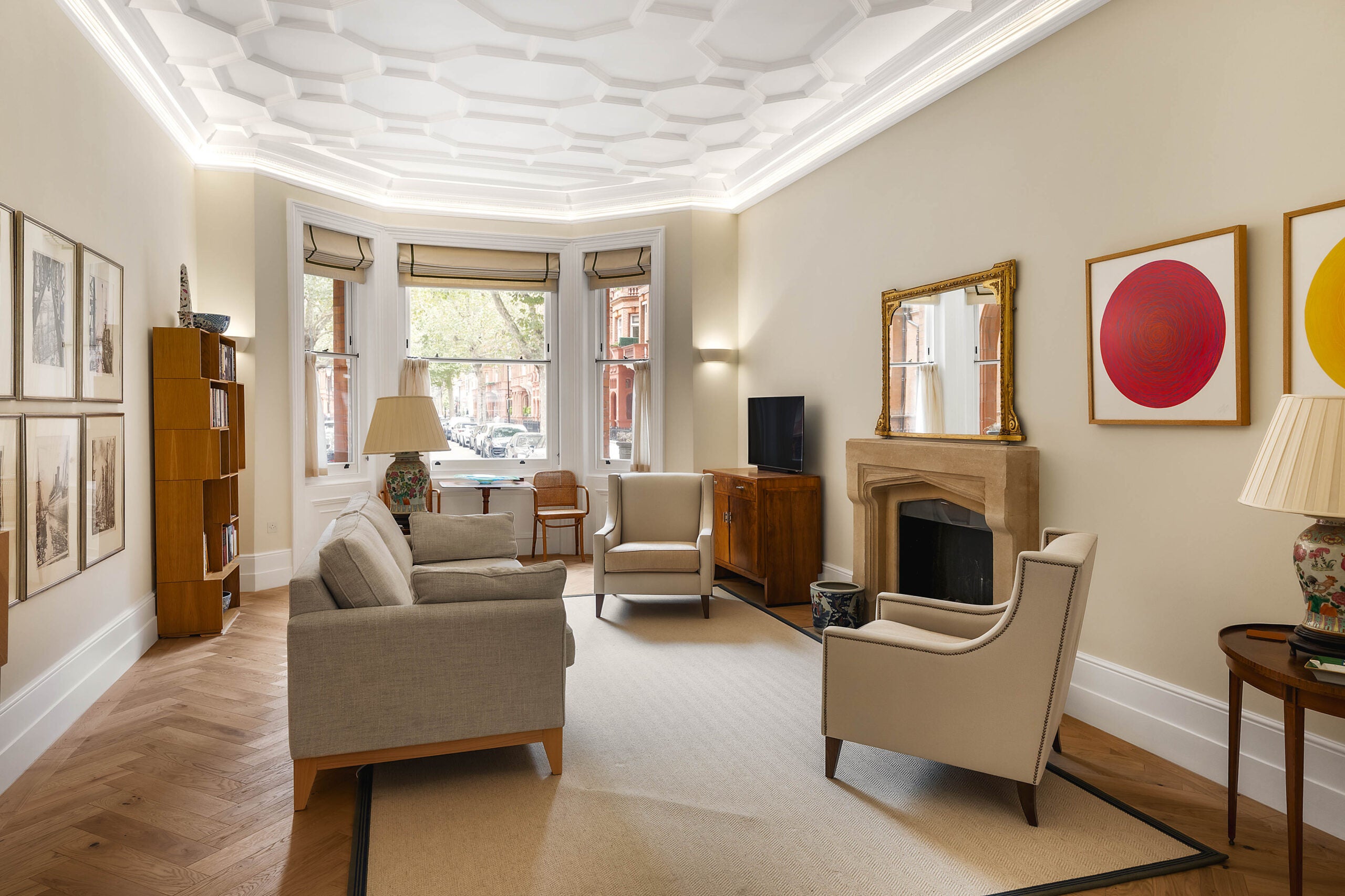 Flat Sloane Gardens in London