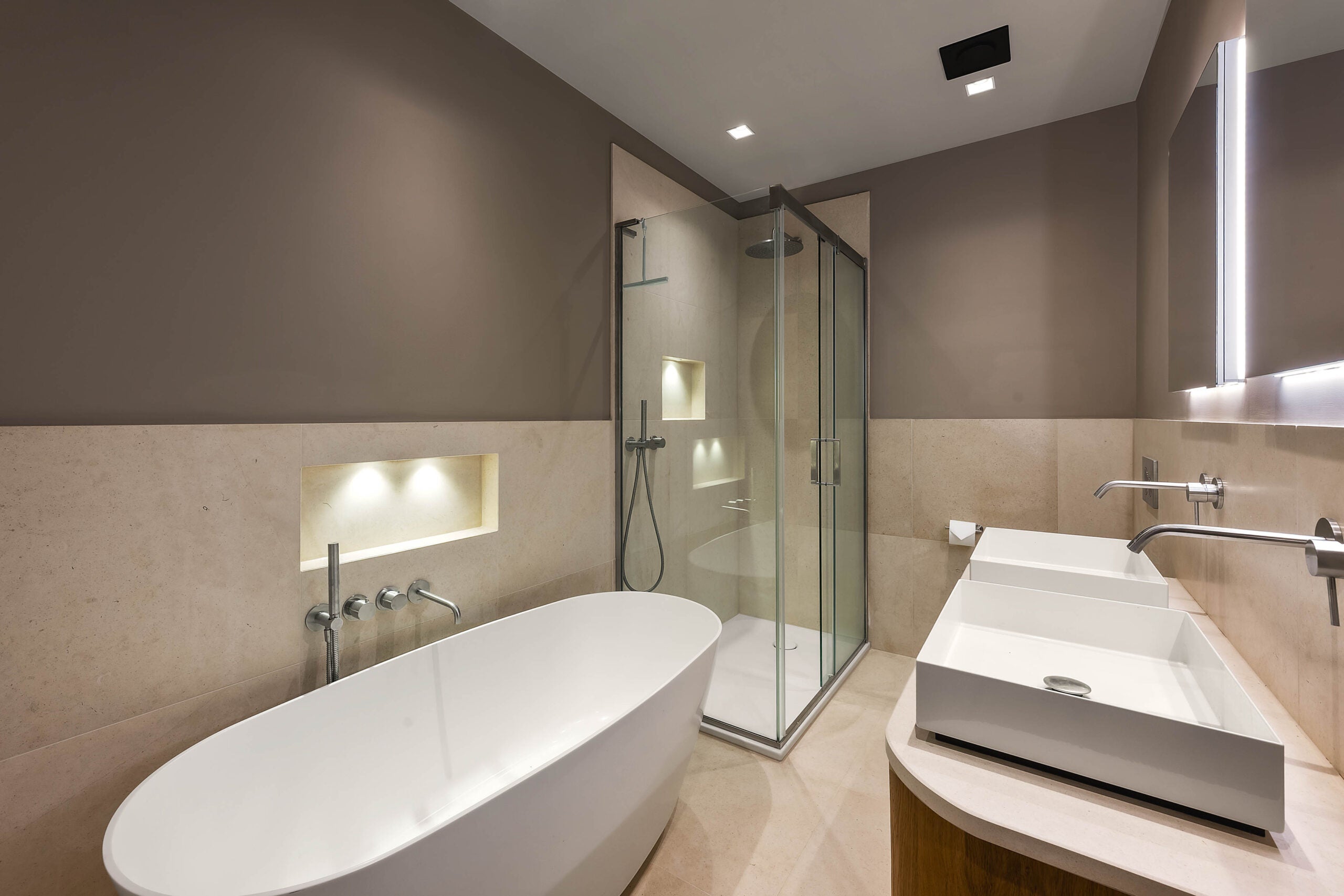 Flat Sloane Gardens in London