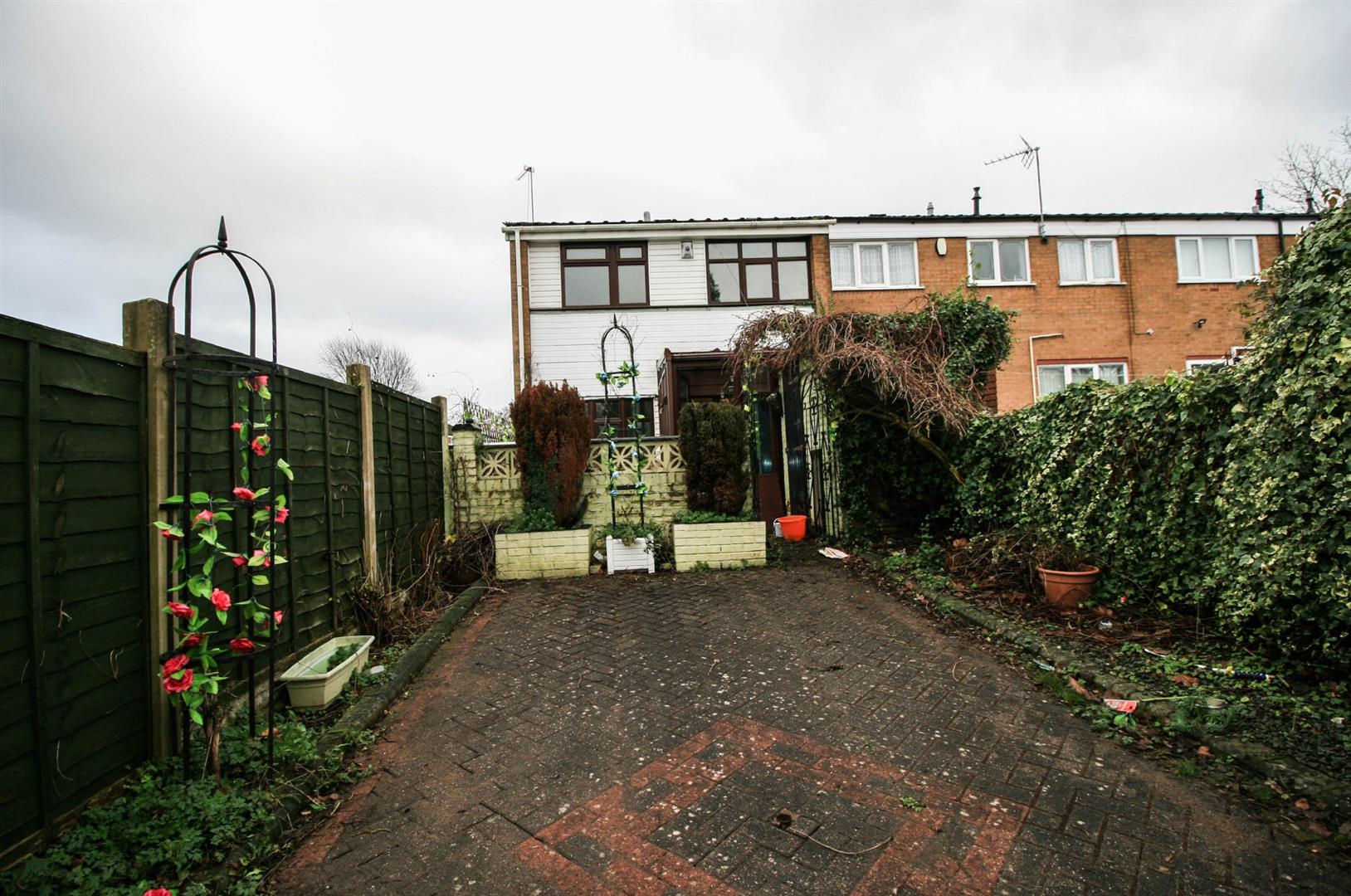 Flat Bigwood Drive in Birmingham