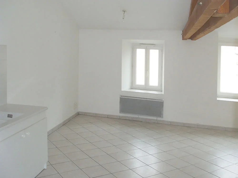 Appartement Avenue du Pré de Vabres à Saint-Georges-de-Luzençon