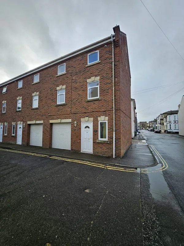 House Sultan Place in Gorleston-on-Sea