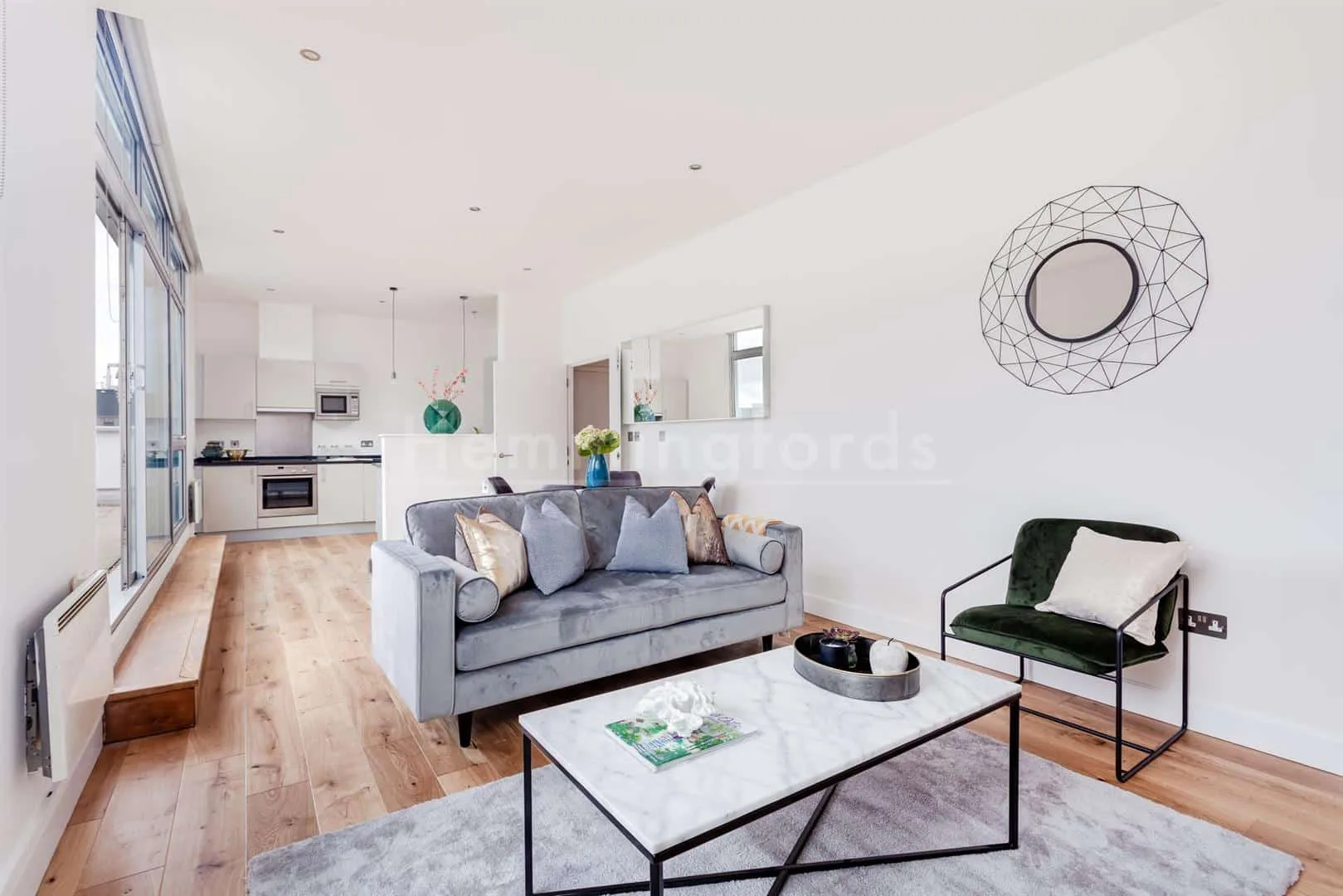 Flat Dereham Place in Greater London