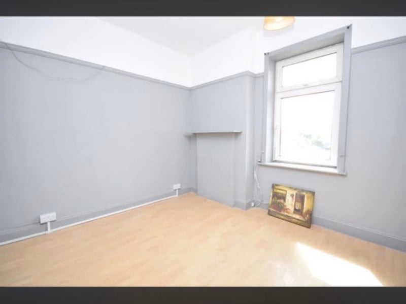 Room St John's Road in City of Edinburgh
