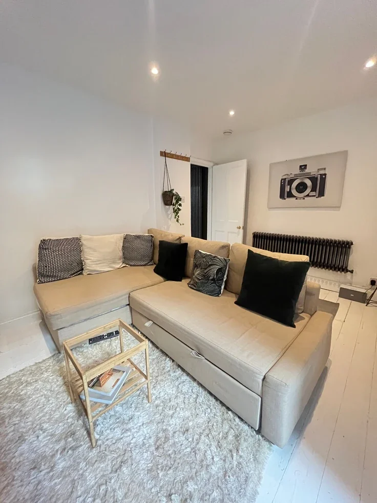Flat Torriano Cottages in Greater London
