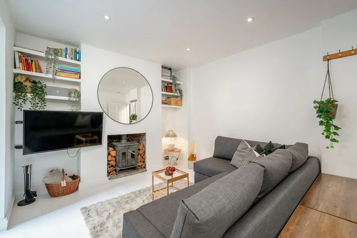 Flat Torriano Cottages in Greater London