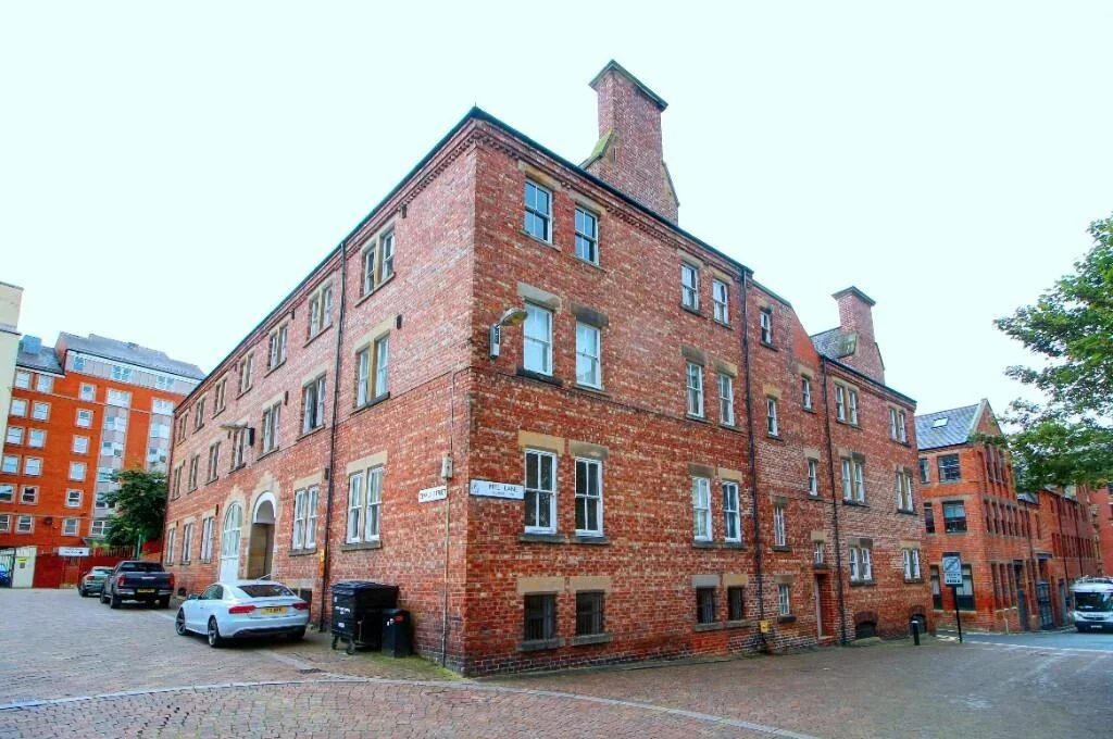 Flat Peel Lane in Newcastle upon Tyne