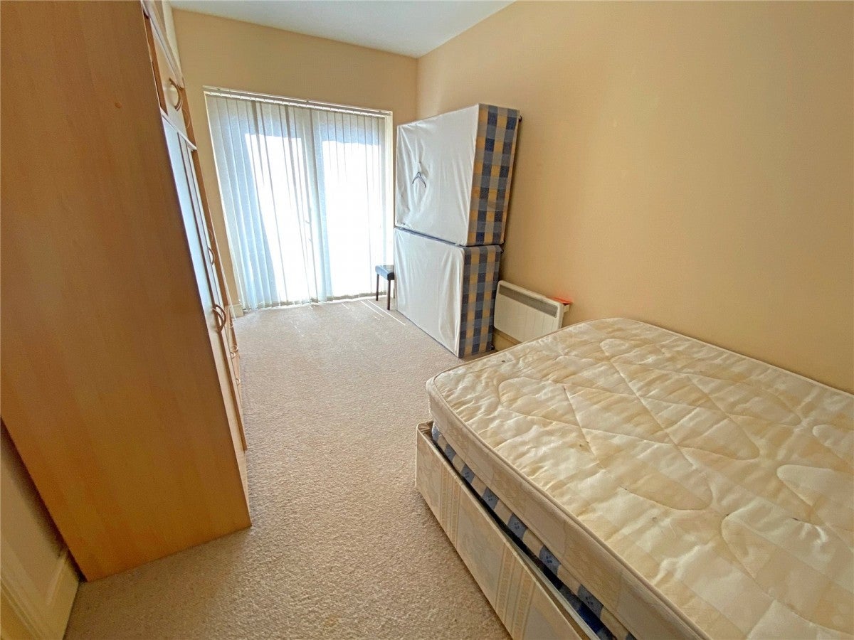 Flat North Parade in Bradford