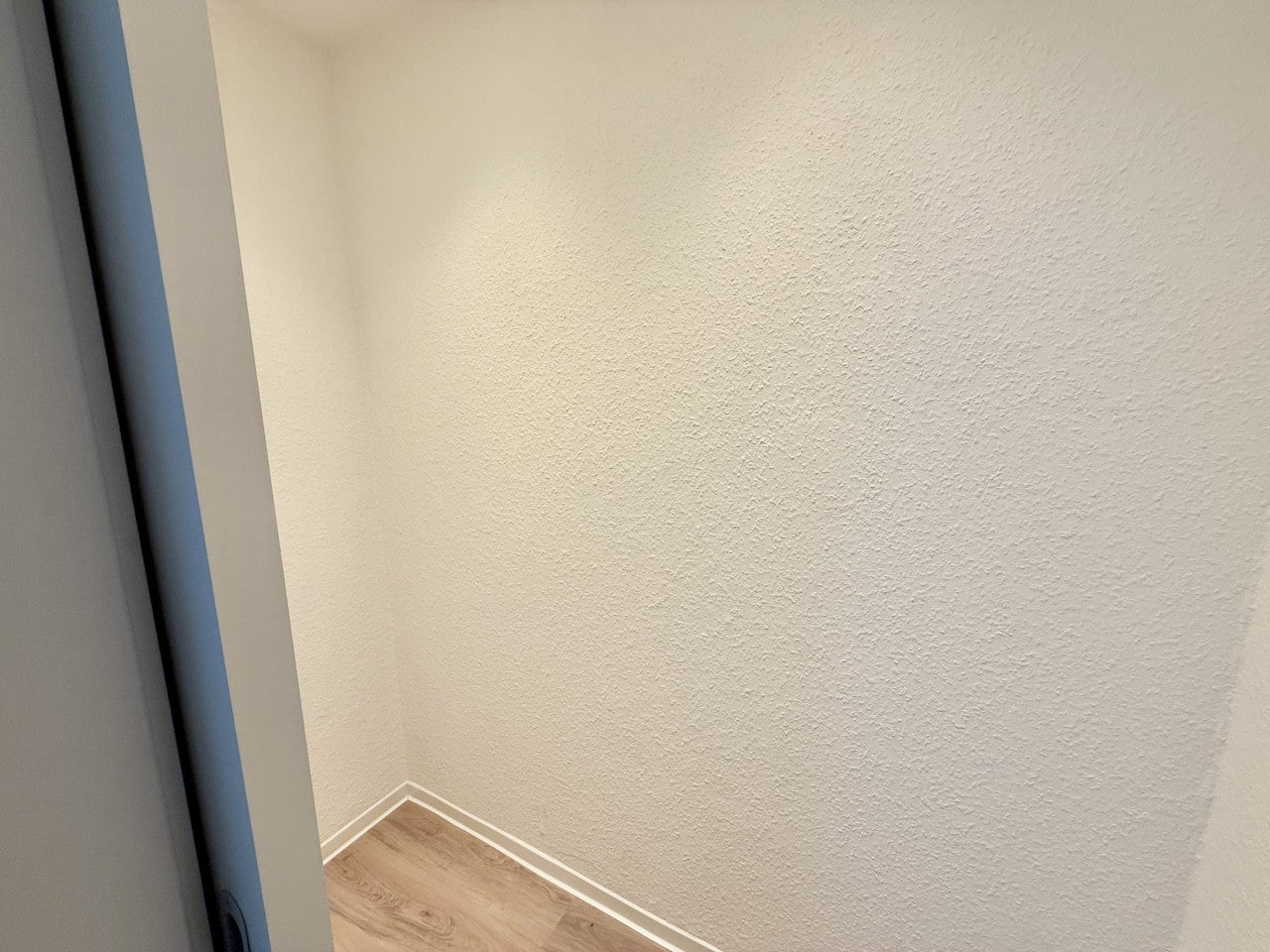 Zimmer Johannes-R.-Becher-Straße in Gera