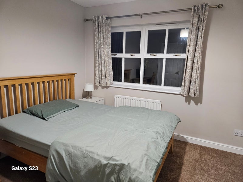Room Wych Elm Drive in Royal Leamington Spa