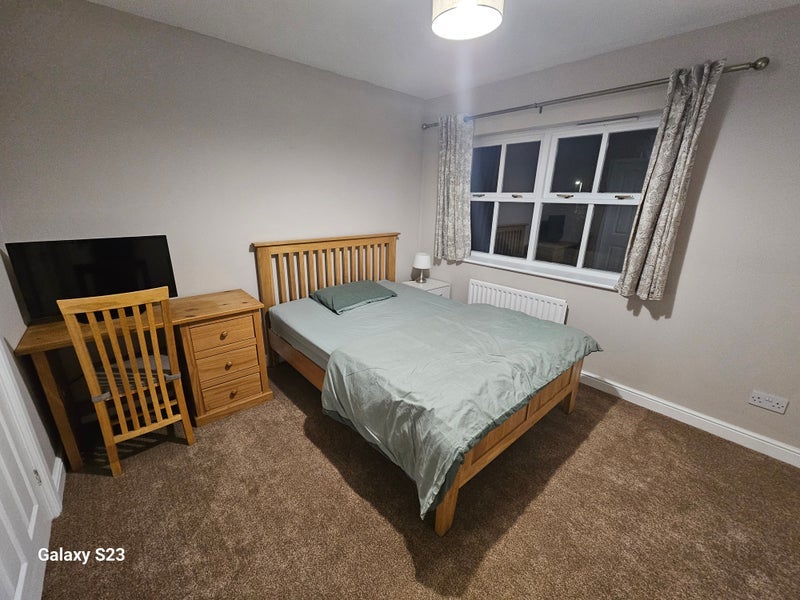 Room Wych Elm Drive in Royal Leamington Spa