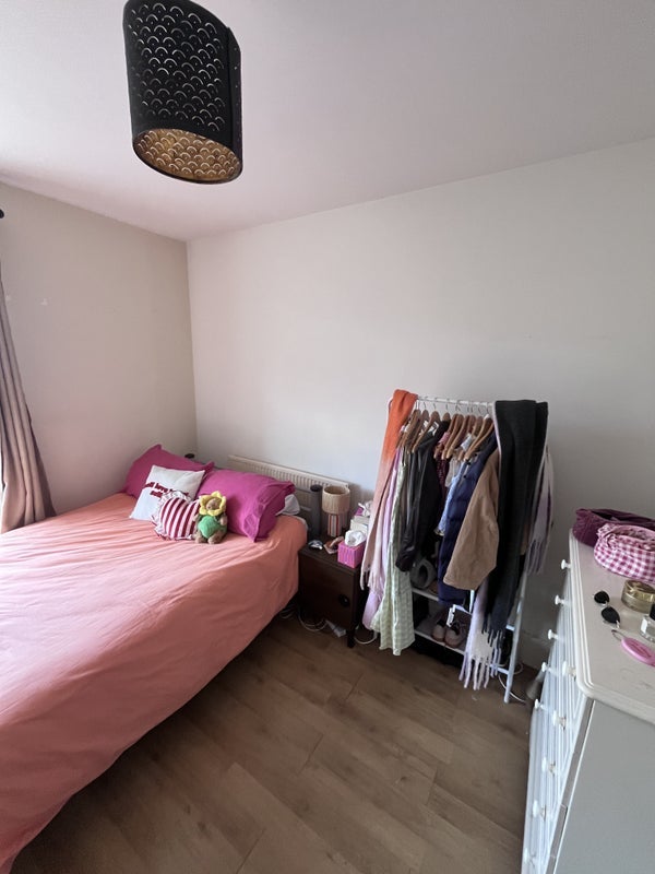 Room Portland Avenue in Greater London