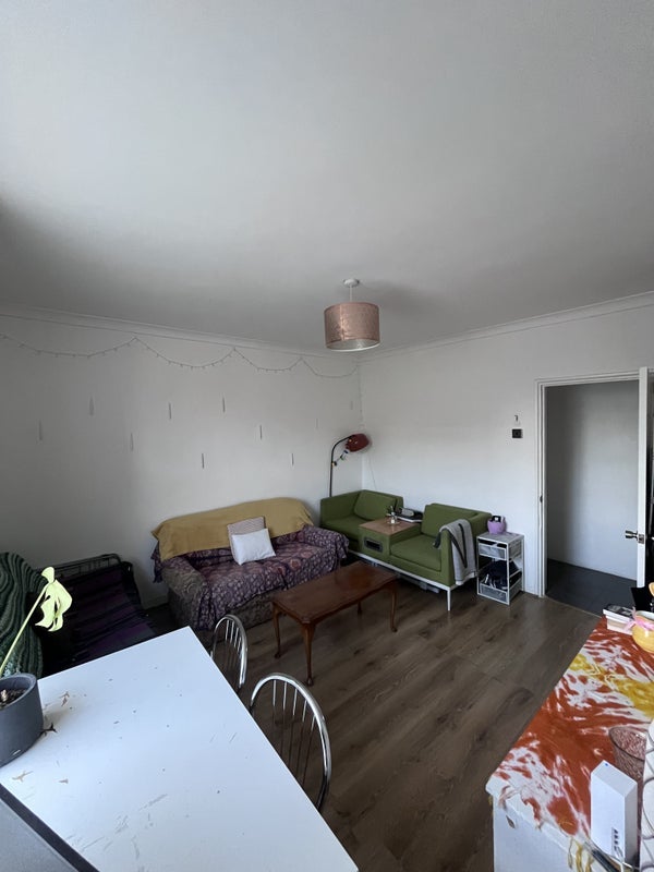 Room Portland Avenue in Greater London