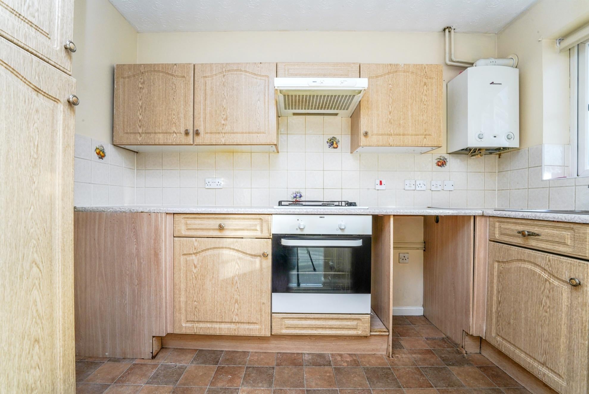 House Milland Close in Blunsdon St Andrew