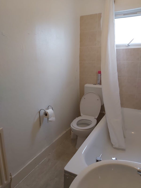Room Hayter Road in Greater London