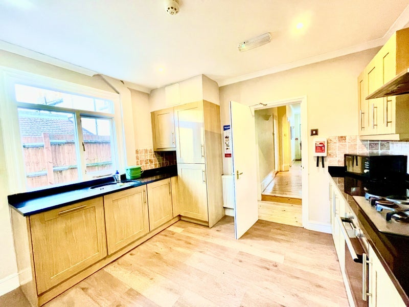 Room Burrage Road in Greater London