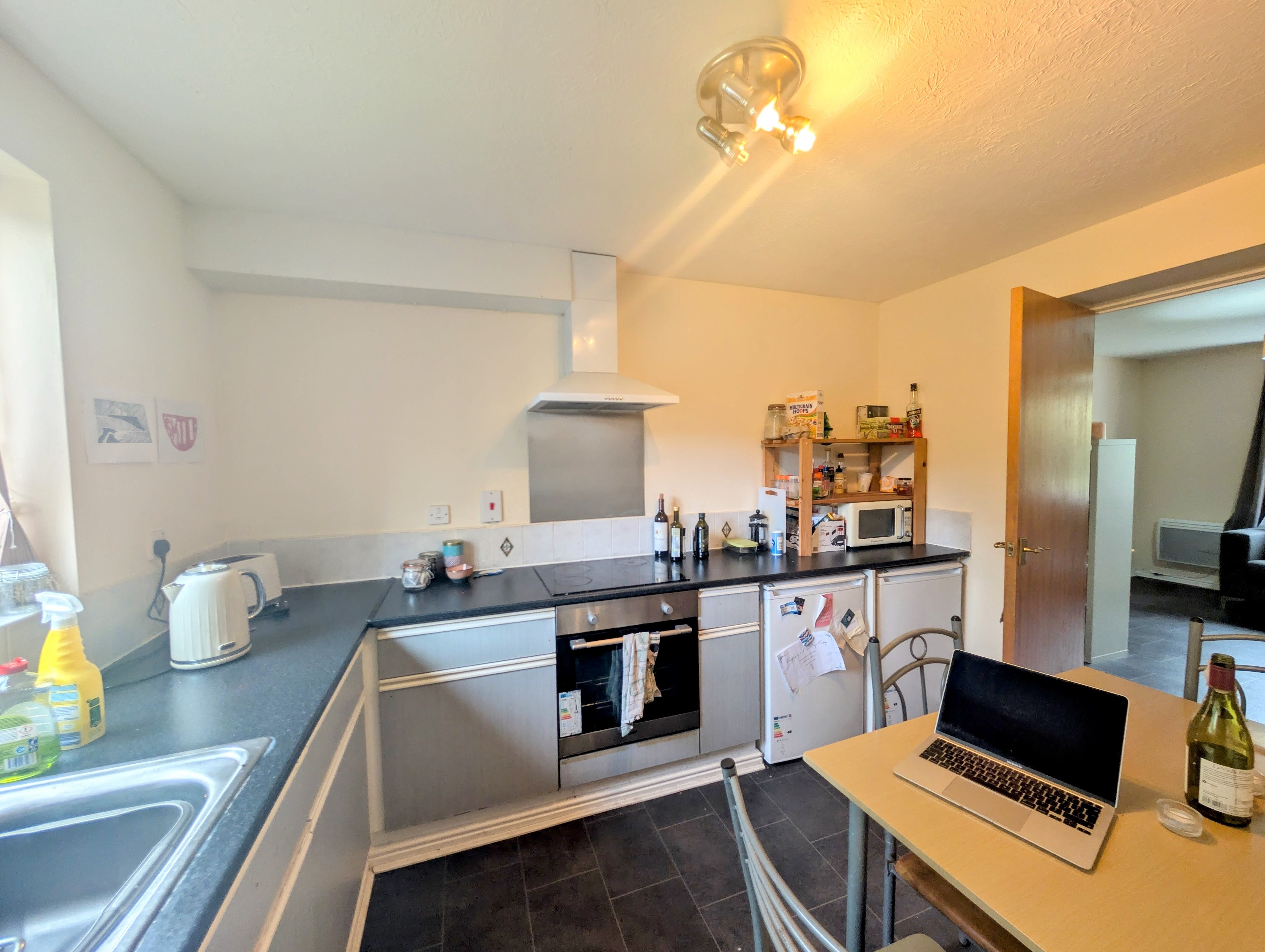 Flat Angora Drive in Salford