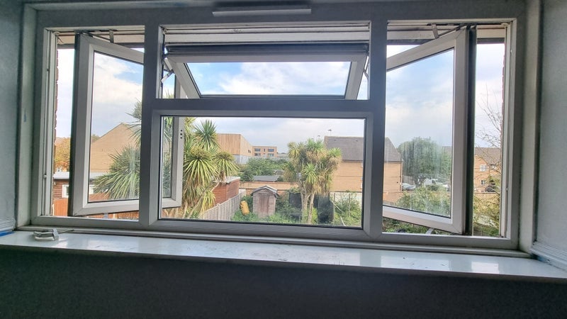 Room Wingate Crescent in Greater London