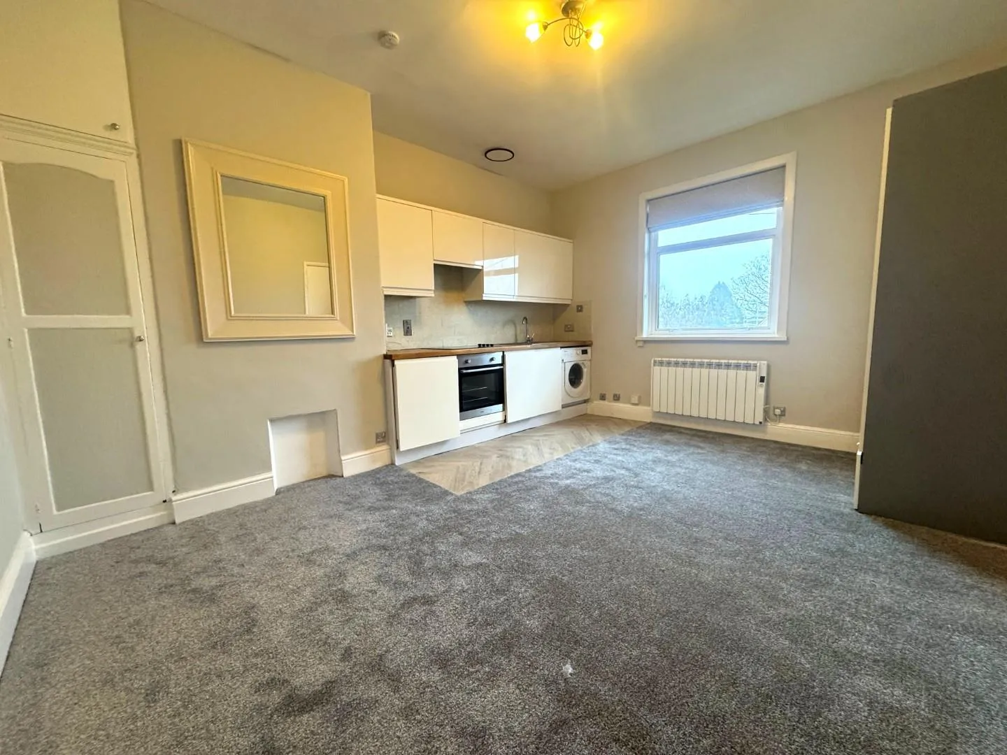 Flat Rowley Crescent in Stratford-on-Avon