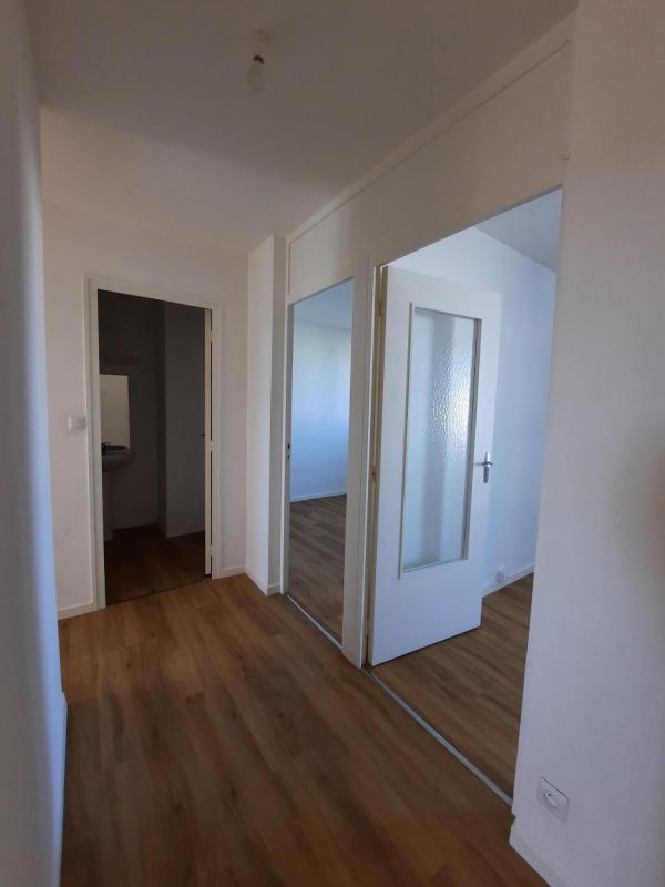 Flat Grande Rue in Saint-Siméon-de-Bressieux